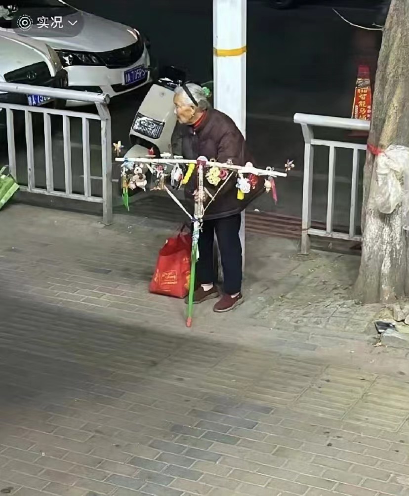 Stanleysobest's tweet photo. 时代淘汰人的时候，��不心慈手软 https://t.co/vPwWyQrZll