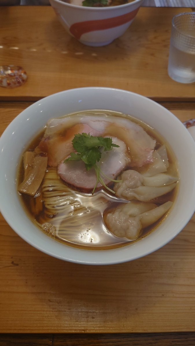 hideaking4's tweet photo. 美味しいものを食べにフィアットでGOGO🚘️  3500キロ到達！
ラーメンは青森市オールウェイズ、居酒屋はとりっぷ。 https://t.co/MoAFup7pWq