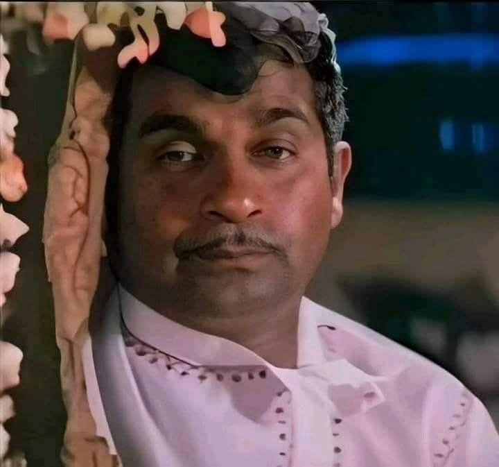 thatswatitiz's tweet photo. @rajeshmanne1 Yelagu pick avvadhu le , comment petti chudham https://t.co/E1F4Gl1FNa