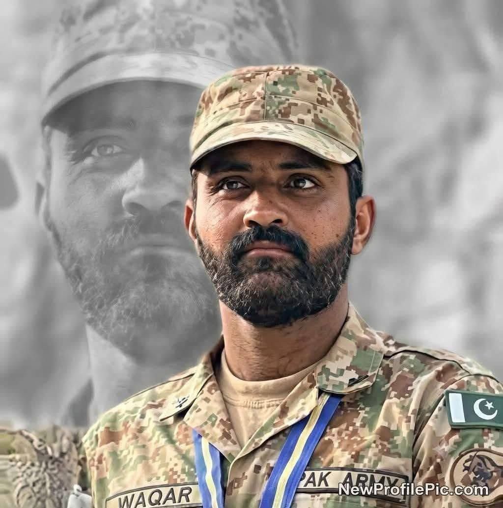 aa554411's tweet photo. اِنّا لِلّٰهِ وَاِنّا اِلَيْهِ رَاجِعُوْن

🔰حوالدار راؤ وقار وطن عزیز پاکستان کی حفاظت کرتے ہوئے نوشکی بلوچستان میں دشمنوں سے لڑتے ہوئے شہادت کے رتبے پر فائز ہوئے 

#HunzaMainTeerChaleyGa https://t.co/D6EgquFq8x