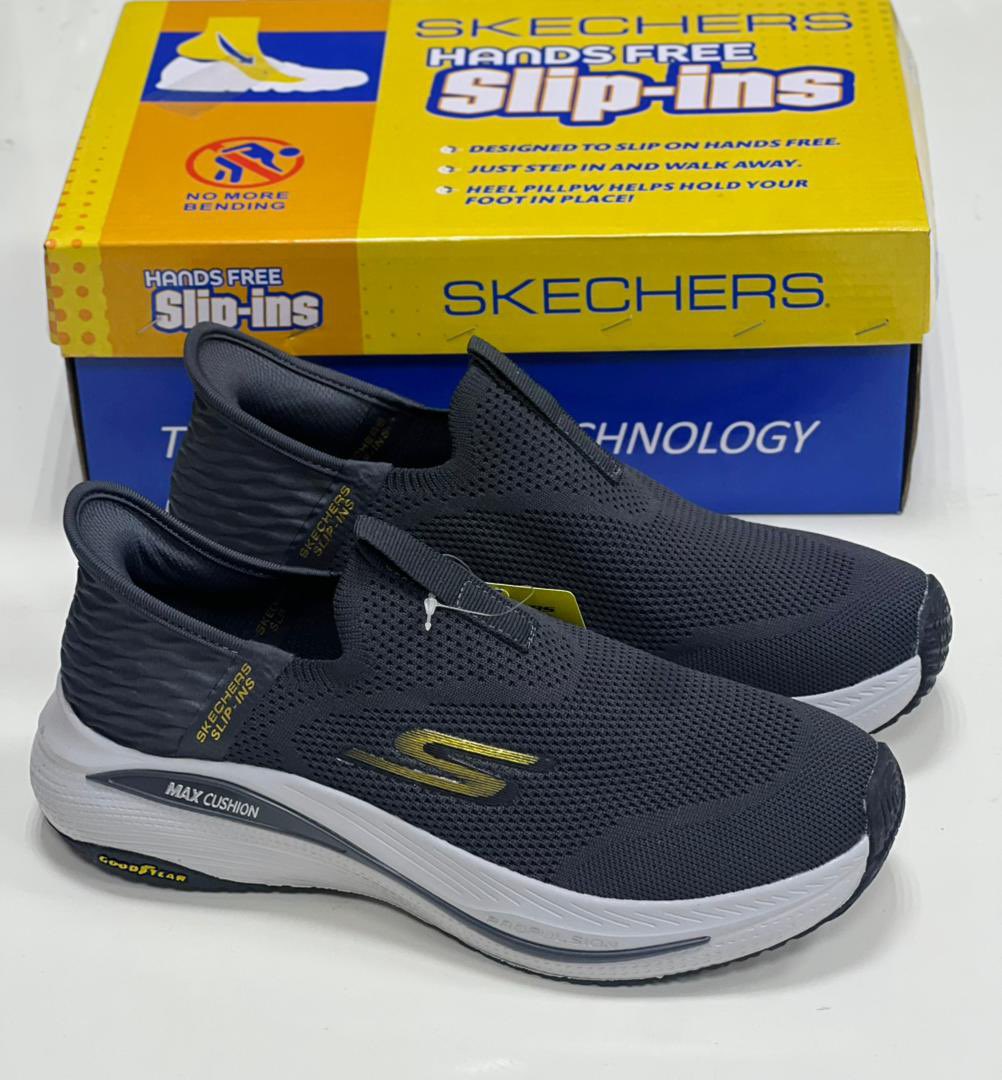 Ramlat_Shoemix's tweet photo. Price N27,000

Location kaduna, delivery nationwide,

☎️09161024449. https://t.co/AMD6Q0Mhbe