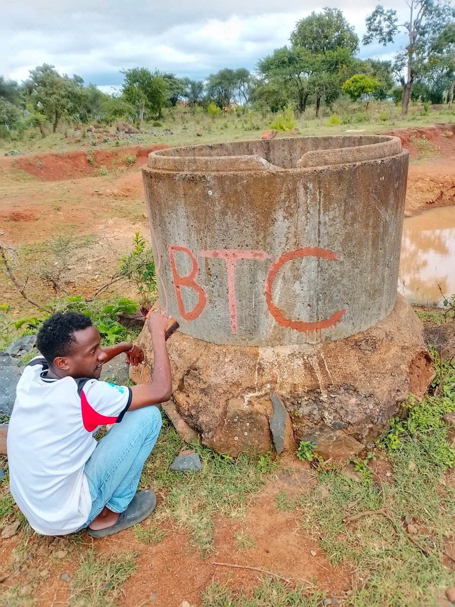 BitcoinMachakos's tweet photo. Some people wait for permission or a massive budget to build. Others just grab whatever is available and mark the territory.
Base layer education, quite literally. Ground up.🧡🫡😎🇰🇪
Machakos Kenya 📍🧡🇰🇪 the signal is permanent 😎🧡⚡ 
#Bitcoin #Kenya #Machakos https://t.co/hhcwJptSfG