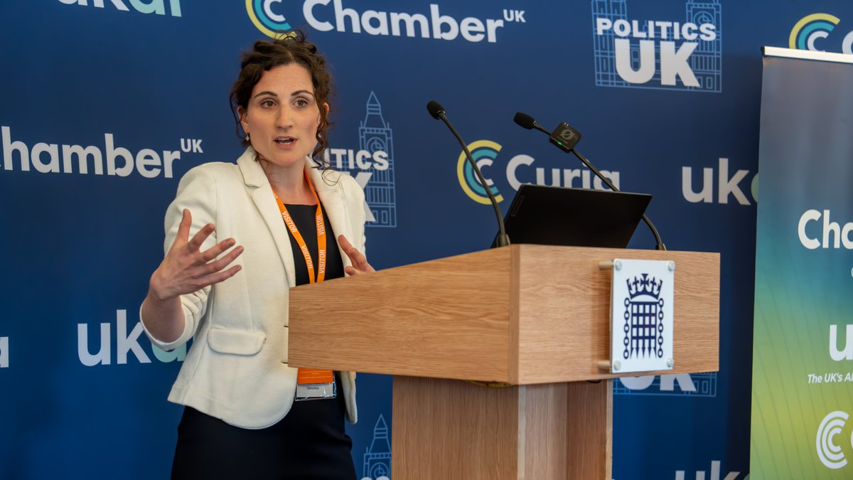 ChamberVoice's tweet photo. Genomics can help move the NHS from treating sickness to preventing disease.

At the @UKAIofficial and Curia’s Parliamentary Showcase, Dr Rosie Godeseth of @Genomicsltd argued that funding, evaluation and infrastructure must catch up with predictive healthcare.

Read more: https://t.co/jQ9ncWzmci