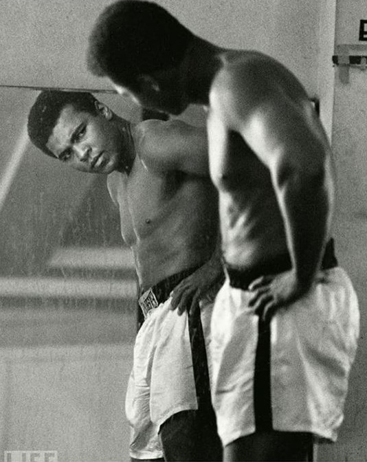 TodayThatWas's tweet photo. June 3/2016 - Boxing legend &amp; activist Muhammad Ali passed away. He is regarded as the greatest boxer of all-time. 56 Wins, 37 Wins by KO &amp; 1x Olympic Gold. https://t.co/w6l09Wm9Um