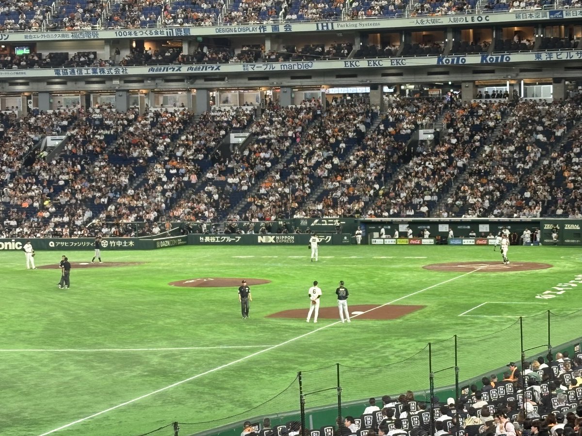 hitopapiro's tweet photo. 戸郷退勤した😭😭 https://t.co/posHx2AxPK