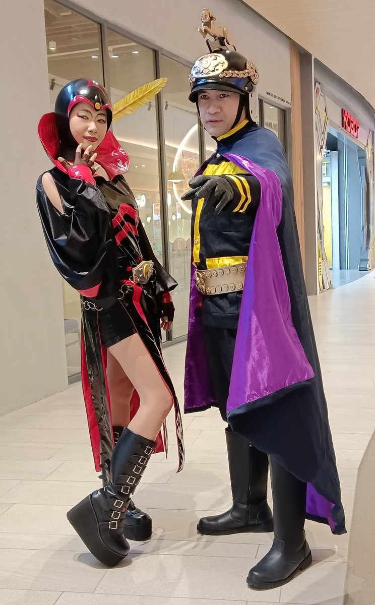 Eromui88's tweet photo. Tokufest2 day2 at Lalaport
My Maribaron cosplay debut along with Dasmader of the Crisis Empire 😈 Missed opportunity to clash with the Kamen Rider Black &amp; Black RX cosplayers on day 1 🥲
#tokusatsu #1988 #仮面ライダーブラックRX #kamenrider #特撮 #マリバロン #ダスマダ大佐 https://t.co/oL8XK6TW9d