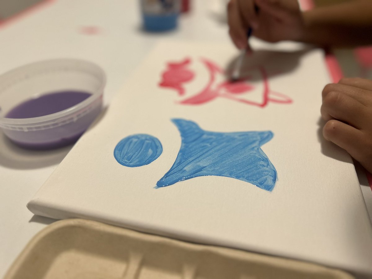 MsJiJionline's tweet photo. Years ago, I built an after-school program where I poured my heart (and my own money) into creating a second home for children.
Today, that same passion lives on in Planet Child, which turns ONE this month. ❤️🌎
Small beginnings. Big dreams.
#PlanetChild #MakingADifference https://t.co/XJ7OyZ6MQ6
