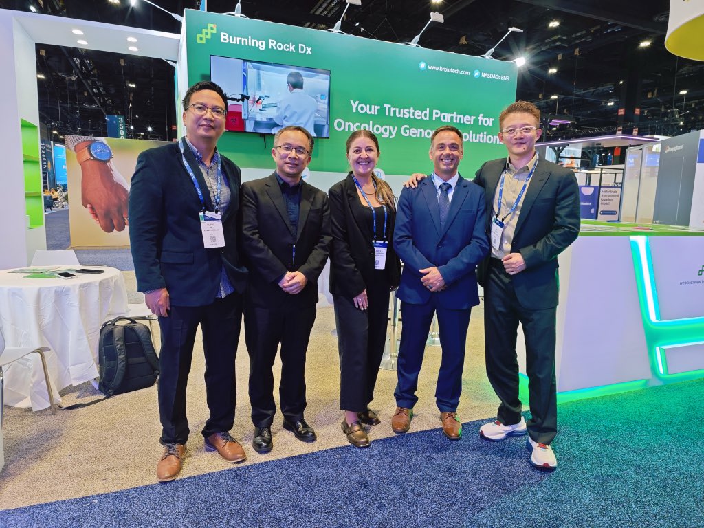 BurningRock2014's tweet photo. At #ASCO 2026, Burning Rock CDx presented 3 #liquidbiopsy studies, advancing precision oncology in NSCLC, GIST, and breast cancer.

Our proprietary platforms — CanCatch Surf, CanCatch Custom, SPIRAL — deliver non-invasive, actionable insights across the full cancer care journey. https://t.co/IWiMTILxEc