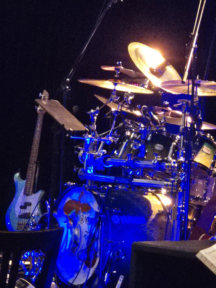 Haruunitami's tweet photo. 大好きな場所ぶるあれでのライブ！
はじめて千里さん見る～！楽しみっ https://t.co/o9kGHMsCxA