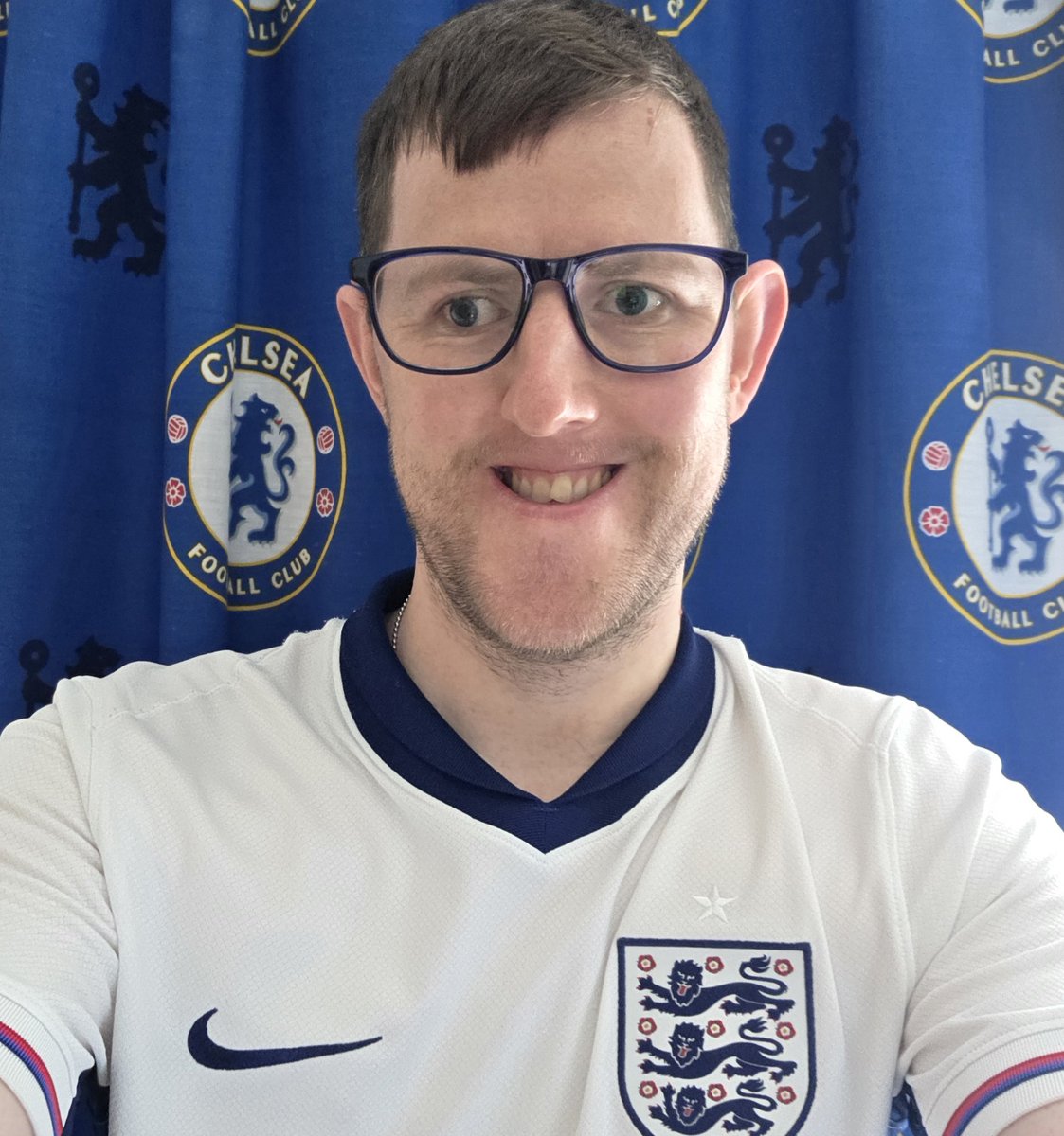 CraigTCFC3's tweet photo. Before My Barbers Service On Monday 1st June 2026📱✨♊️#CRAIG3 #Nickname #GalaxyS25 #TurkishBarbers #FullService https://t.co/qLg8e9z2VU