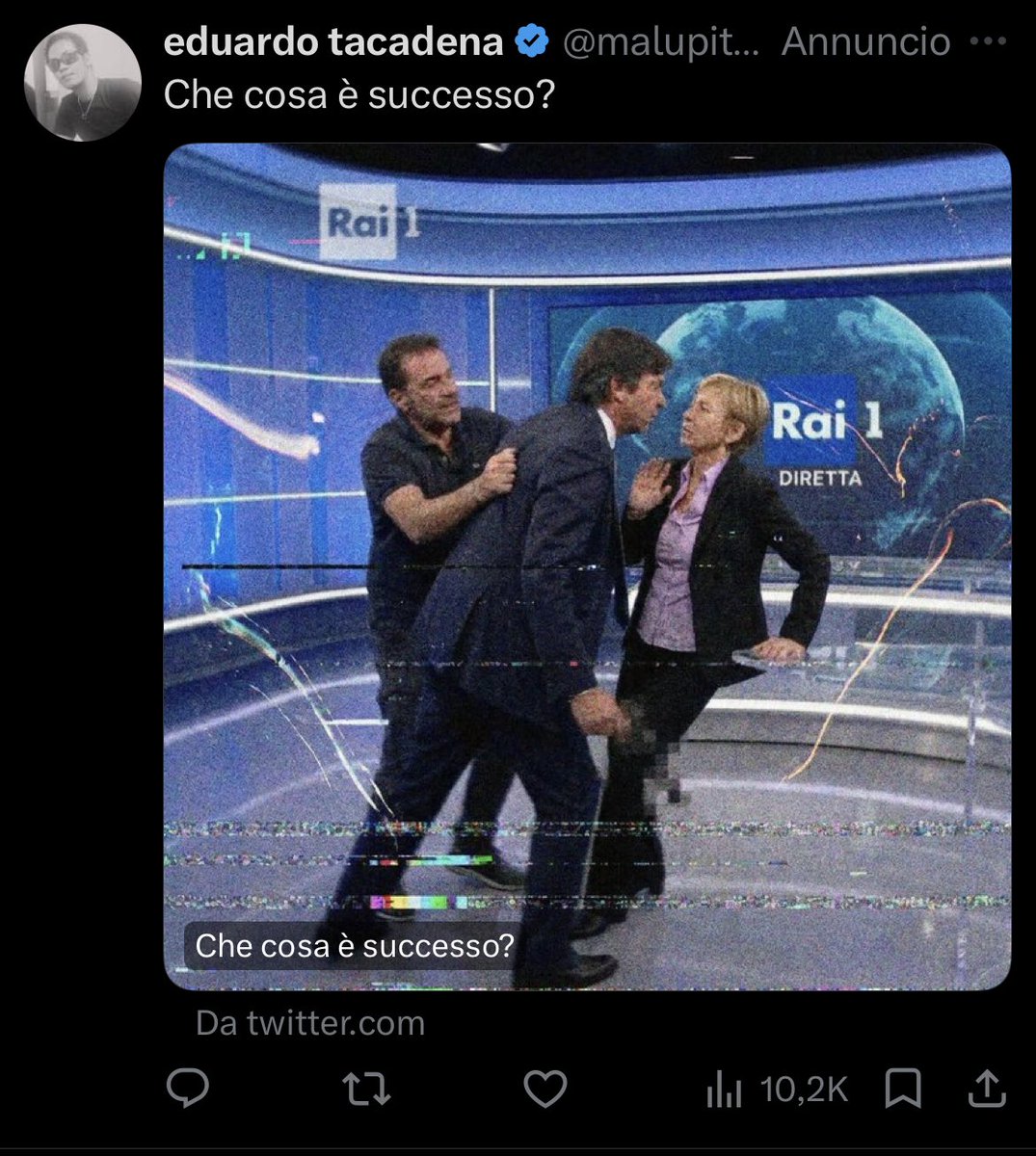 moovnys_'s tweet photo. qualcuno mi spiega per quale stracazzo di motivo questo annuncio compare ogni quattro tweet? 
“che cosa è successo?” LA FACCIO SUCCEDERE IO QUALCOSA MI HA ROTTO PROPRIO LA MINCHIA STA ROBA. https://t.co/I37S0oIfMe