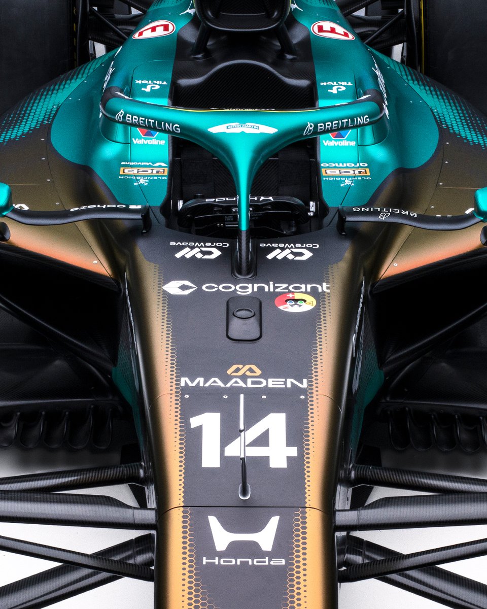 TearOffFR's tweet photo. 📸 Aston Martin dévoile une livrée spéciale pour le Grand Prix de Monaco ! 🏔️

Un design qui met en avant son partenariat avec Maaden, avec l'ajout de touches bronze qui viennent compléter l'emblématique vert de la monoplace.

Votre avis sur cette livrée ? ✨ 

#F1 #MonacoGP https://t.co/GpQPN2Yi1E