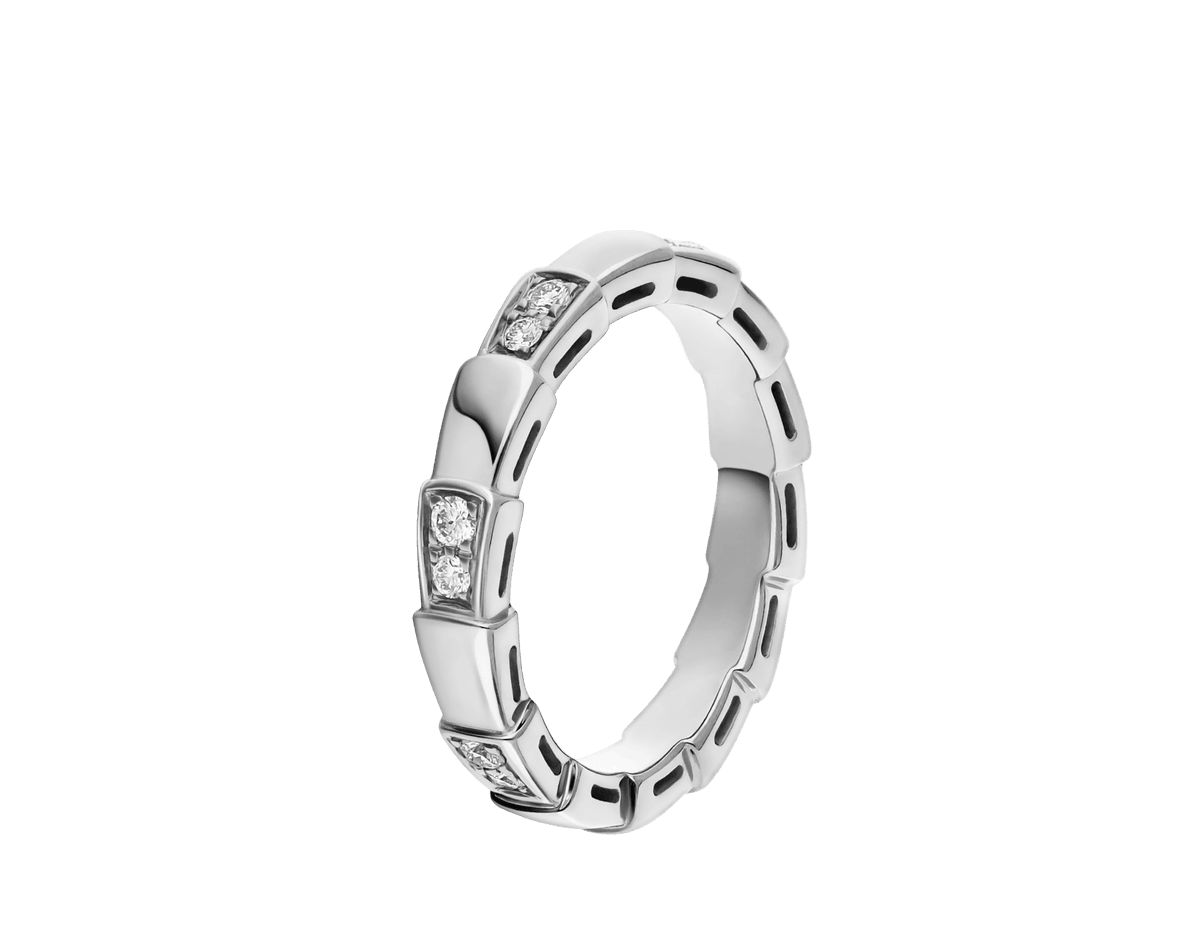 CaraveParis's tweet photo. 💎 Timeless elegance with a modern edge.

The Carave Paris Silver Pavé Band Ring delivers refined sparkle and sophisticated style for every occasion. 🤍

#CaraveParis #SilverRing #LuxuryJewelry #PaveRing #ElegantStyle #LuxuryFashion https://t.co/VUjmL0vnLY