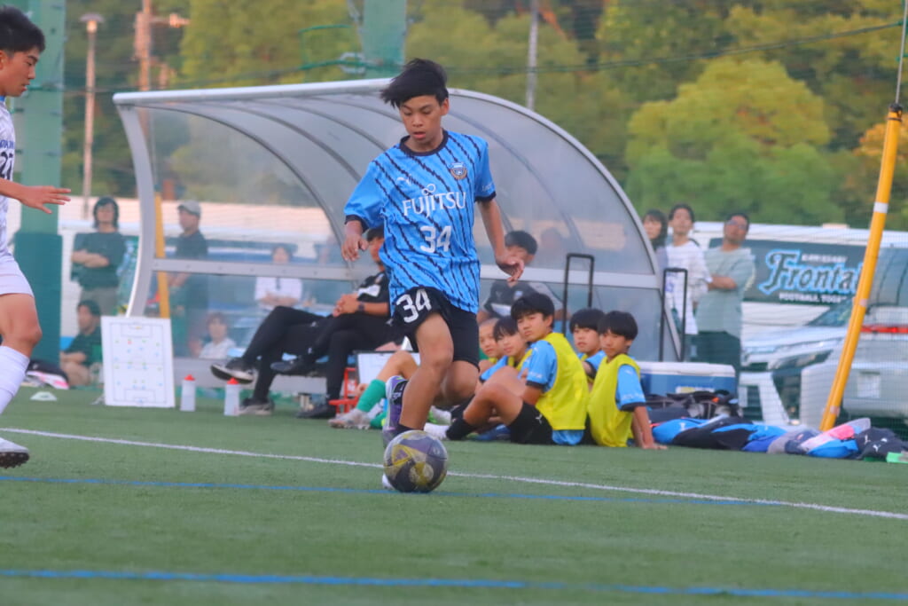 daichi0203's tweet photo. 川崎フロンターレU-15等々力（2年）神奈川県CJY（U-14）サッカーリーグ、横浜FC鶴見ジュニアユース戦について書きました。
将来を担う選手たちの今が少しでも伝わればと思います。 https://t.co/kteo5jvdFM