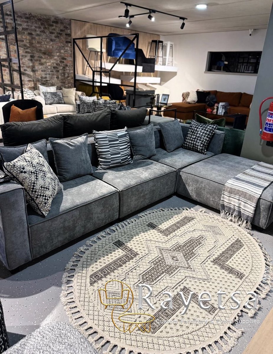 RayetsaFurn's tweet photo. Saturn Modular Day Couch
R25 000
Shop online:
https://t.co/2xo19Qe6jj
━━━━━━━━━━━━━━━
📍 Pretoria Shop
360 Van Der Hoff
Hermanstad, Pretoria

📍 Midrand Shop
50 Richards Drive
Innovation Worx Junction Shop 13 ,Midrand
━━━━━━━━━━━━━━━
#Rayetsamidrand https://t.co/7rv8jnTkFG
