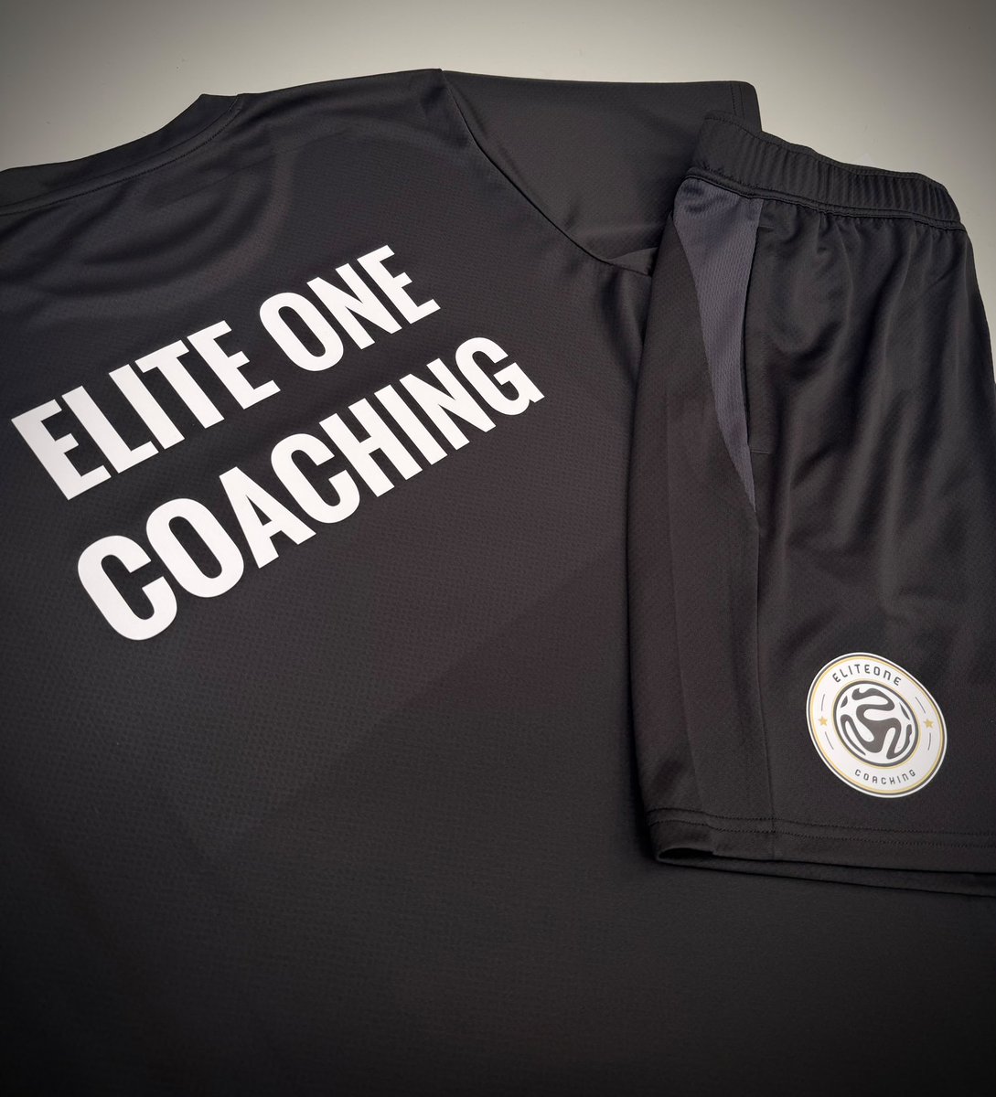 TheTeamStop's tweet photo. Custom Puma top and shorts for Elite One Coaching ⚡

Clean finish. Sharp branding. Ready to look the part.

https://t.co/8pKg6lhXty https://t.co/xeTxCwjfk4