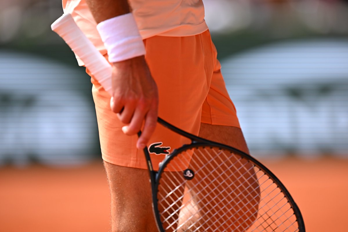 Lacoste's tweet photo. Roland-Garros is a vibe 🧡🐊

@rolandgarros #TeamLacoste https://t.co/g8XempE0ch