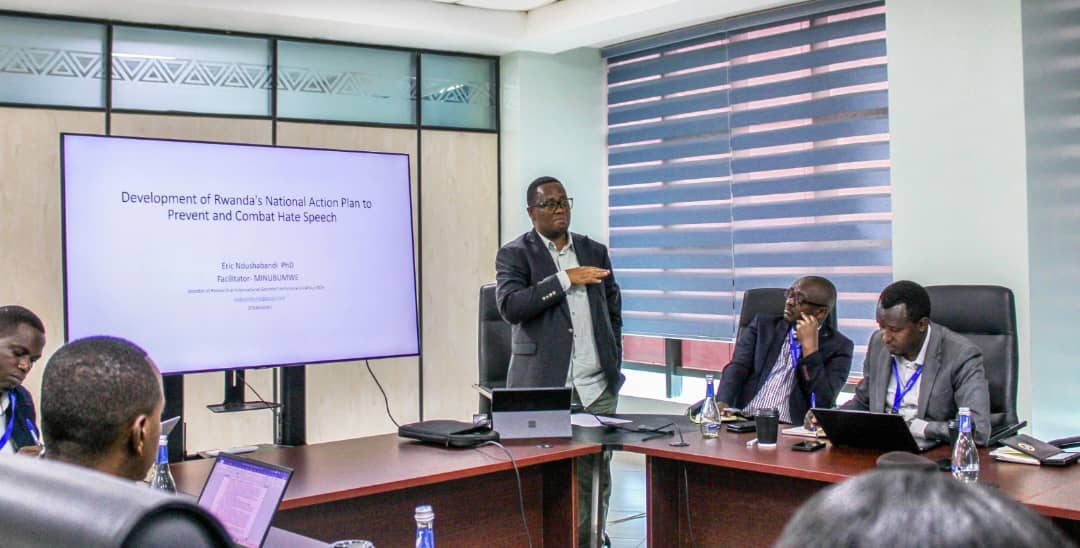 RwandaCejp's tweet photo. Through collective reflection, participants shared experiences, identified emerging challenges, and proposed practical actions to strengthen:
✅ prevention
✅ digital resilience
✅ monitoring systems
✅ institutional responses to hate speech
#Peacebuilding #DigitalResilience https://t.co/B4AeYzurHh