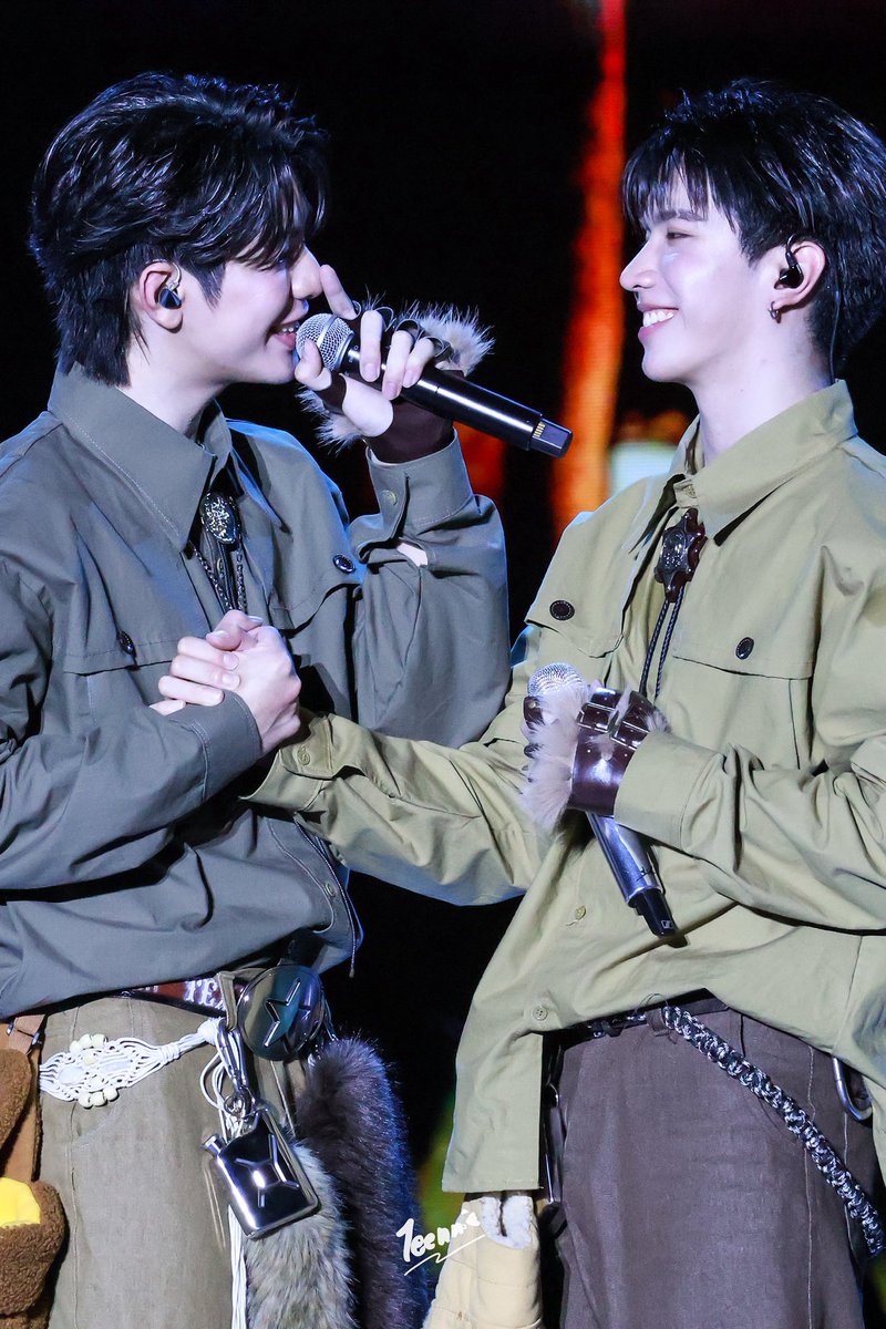 teenniizlk36's tweet photo. ศลปเขินไหมไม่รู้ แต่นี่เขินนน https://t.co/wScV1n2KPw