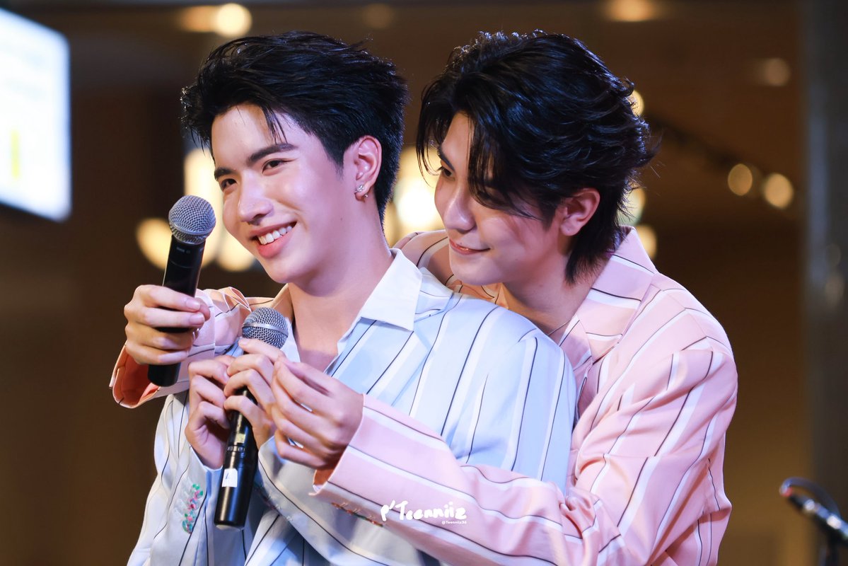 teenniizlk36's tweet photo. ศลปเขินไหมไม่รู้ แต่นี่เขินนน https://t.co/wScV1n2KPw