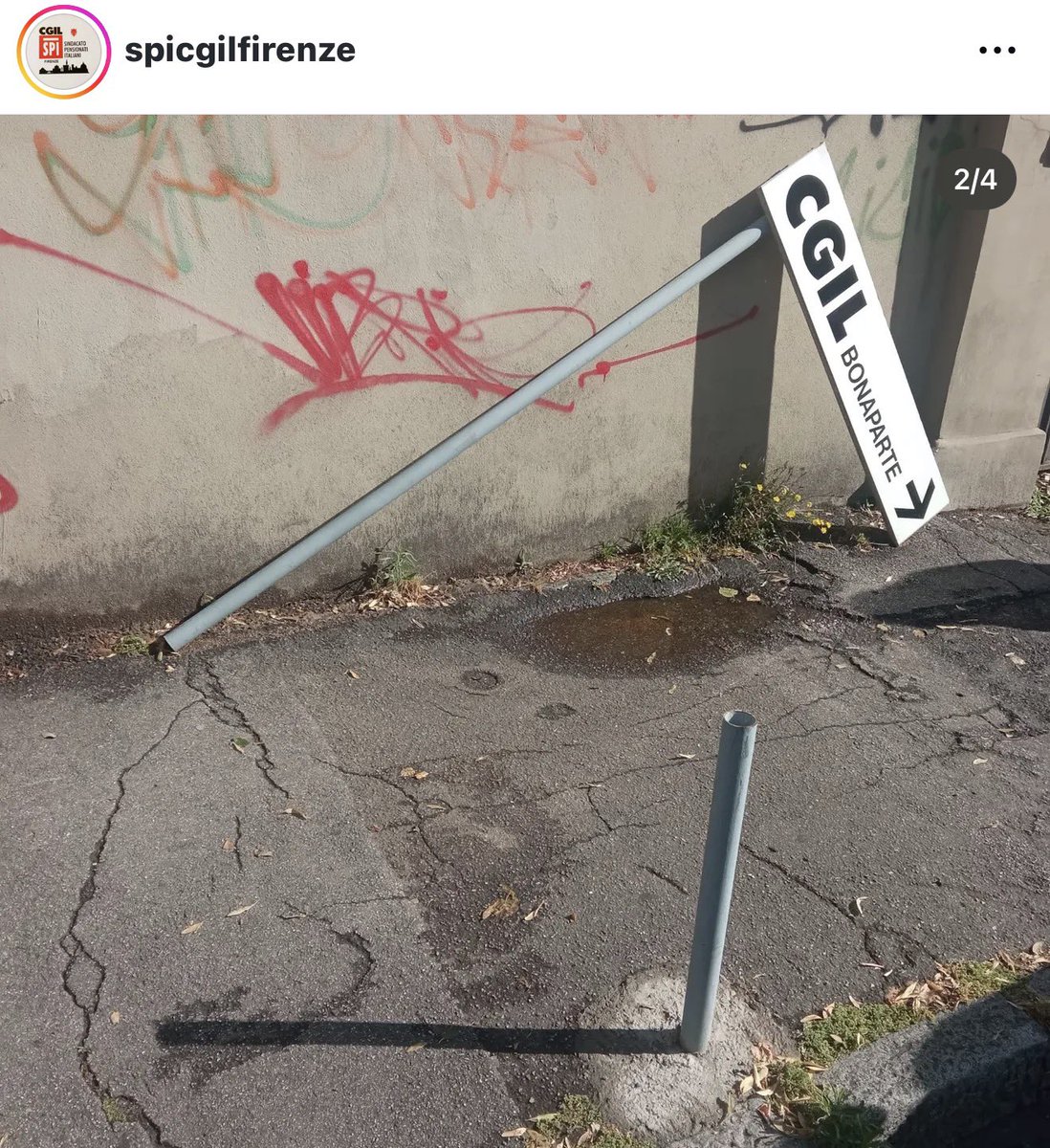 Gianluc54410558's tweet photo. @Ignazio_LaRussa @GiorgiaMeloni @RoVannacci  questo non vi scandalizza vero? I lavoratori e i pensionati che vi mantengono con il 90% del gettito IRPEF per voi sono nemici. Ovviamente nessuno risponderà perché magari faranno pure una piccola festicciola. https://t.co/DvtSWIubGz