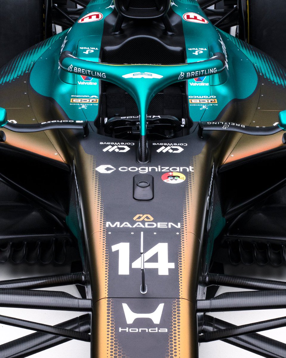 Nanosecso's tweet photo. No era suficiente tortura llevar el coche más lento de la historia de la F1 que ahora al papá de Leonard le va a tocar llevar el más feo de la historia. https://t.co/pOnOArgdWJ