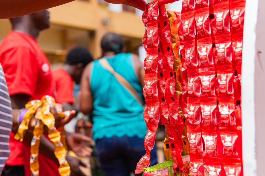 Spraggapromo's tweet photo. Since we’re not trekking to Namugongo today, trek to the kitchen instead and prepare that meal with #FlavaBoss to turn it into delicious meal. #RoycoUganda https://t.co/6K37ZmeSbw
