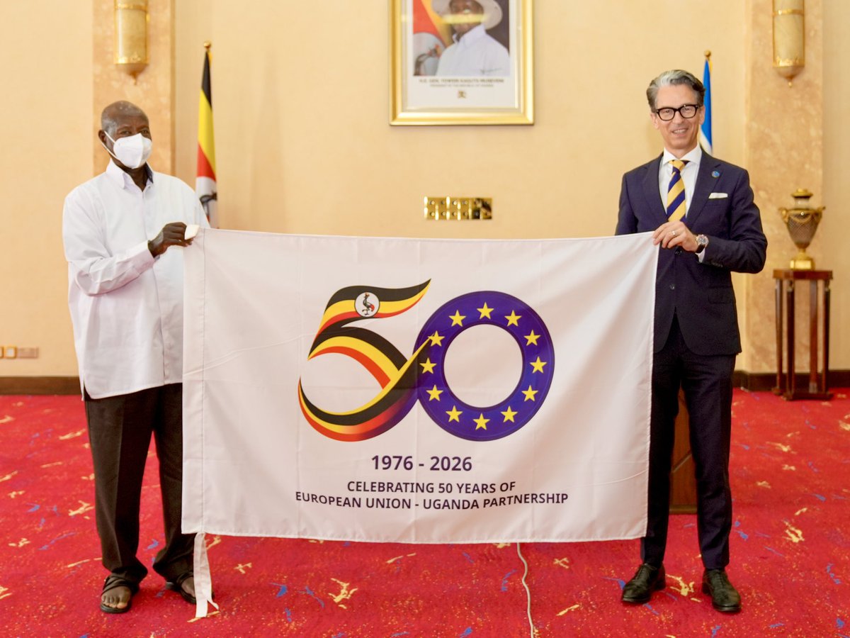 JanSadek's tweet photo. Museveni requests for European Union support
https://t.co/AYyUcckXet https://t.co/nCTrrR6wX3
