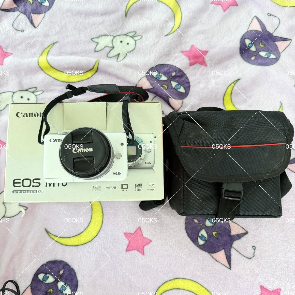 05QKS's tweet photo. ✨ ขายกล้อง Canon eos m10  ✨

👉🏻 5590 ส่งฟรี
👉🏻 ใช้งานปกติทุกอย่าง 
👉🏻 มีอุปกรณ์ครบ กล่อง แบต สายชาร์จ
👉🏻 สนใจขอดูรูปเพิ่มเติมได้ค่ะ

#กล้องดิจิตอล #กล้องดิจิตอลมือสอง #กล้องมือสอง #ส่งต่อกล้องดิจิตอล #ส่งต่อกล้อง #ตลาดนัดมือสอง #กล้องราคาถูก https://t.co/DCoaGbv5Cv