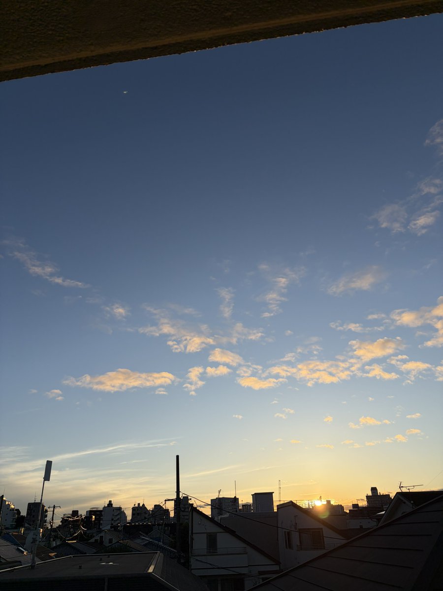 marutuck's tweet photo. 台風家族 https://t.co/W4O5EQ4OIA