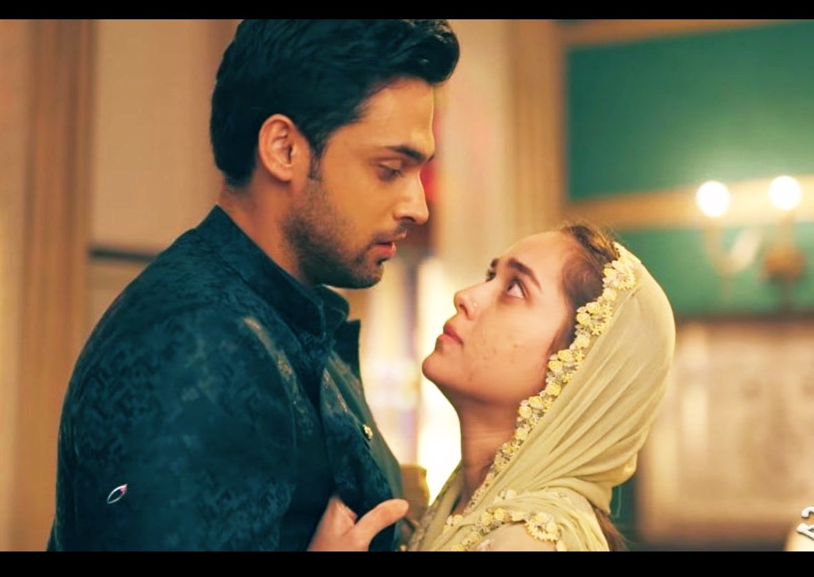 simi_dil's tweet photo. So the role is reverse 
Pahle mahid ne blame kiya tha shahar ko DH ki condition ke liye aur seher guilt mein chale Gai thi 
And now Seher blame Mahid For Kausar Dead and Mahid is in Guilt 
Aap hamen  dekhne ko milega nafrat Ka rishta 
Seher Version 🔥
#SeherHoneKoHai https://t.co/wNbrCP1pw6