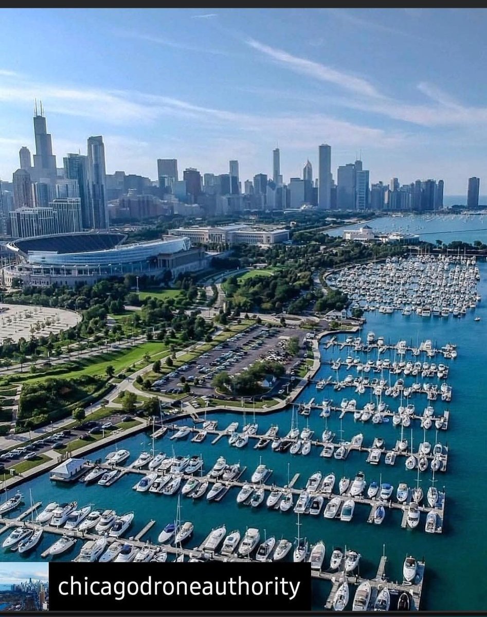 cwharris773's tweet photo. #SummertimeChi https://t.co/1RIJW0tgpN