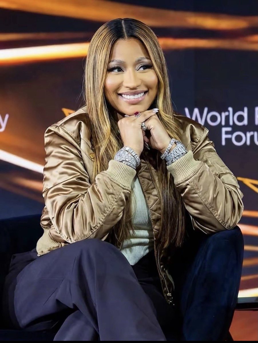 Samsonthegoat25's tweet photo. Nicki Minaj, in her interview yesterday, said:

“I’ve been keeping this to myself for a long time, and I feel now is the right moment to finally say it I’m pregnant for Kenneth Petty.” https://t.co/yQx85ySTeY