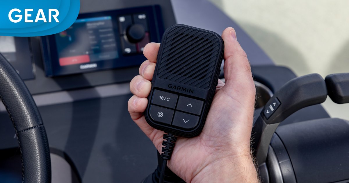 interparus's tweet photo. 📡Garmin показал новые радиостанции Signal VHF 400 &amp; 220. Подробности: https://t.co/l2T8BomABc https://t.co/KkEMaTnvYe