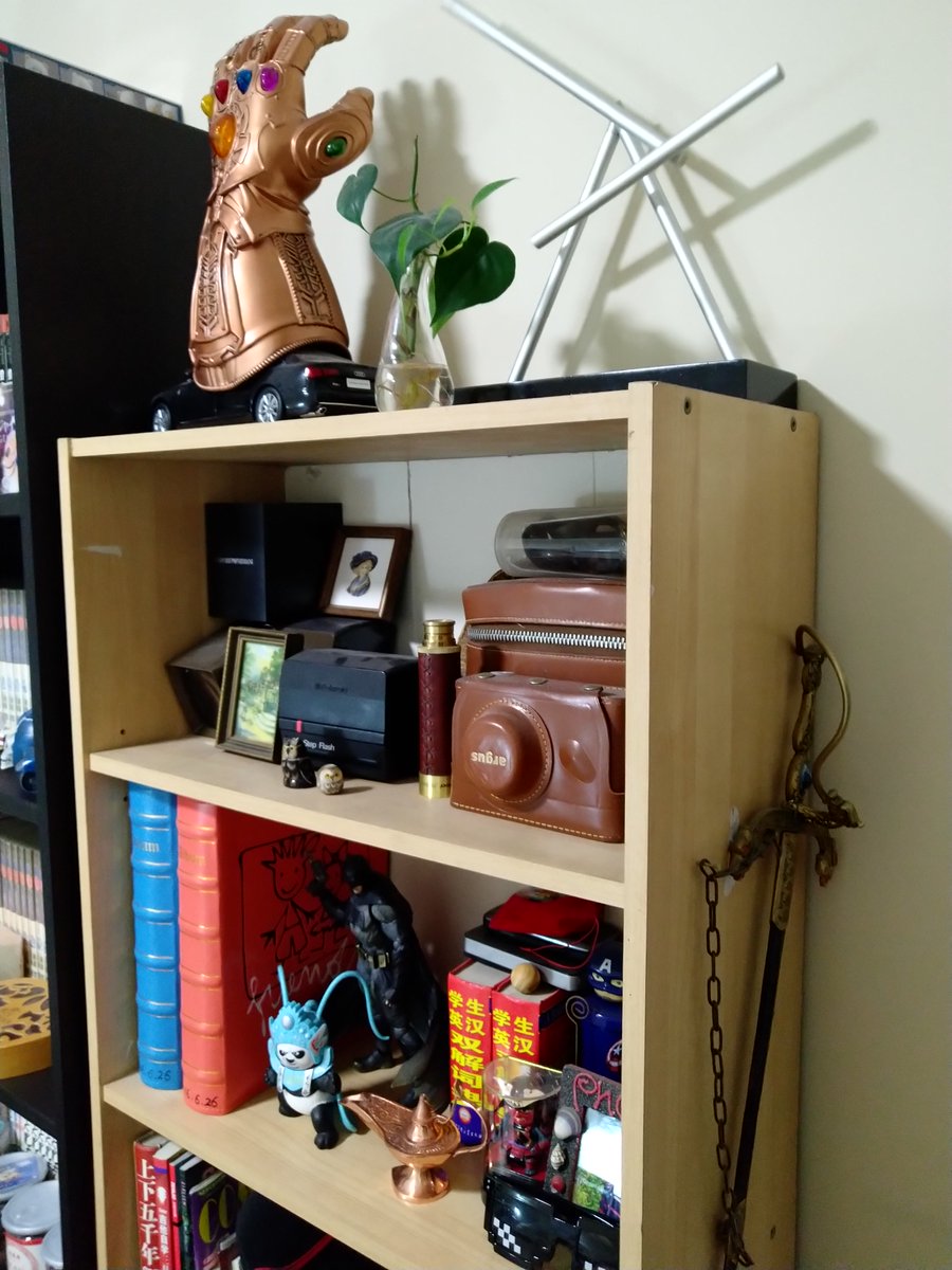 Imkurniawan1's tweet photo. Cleaned out my bookshelf u0026 scored a vintage 90s puzzle book for $2 at the thrift store  Nothing hits like giving old things new space u0026 love! https://t.co/airroN7LXP