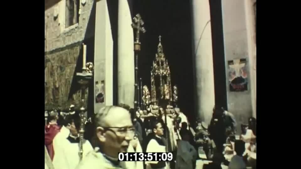 CMM_noticias's tweet photo. Así era la procesión del Corpus en Toledo en 1957.

La @RealAcademiaTO incorpora una filmación a color.

https://t.co/FQL9p2Nan3 https://t.co/kMlZckOATP