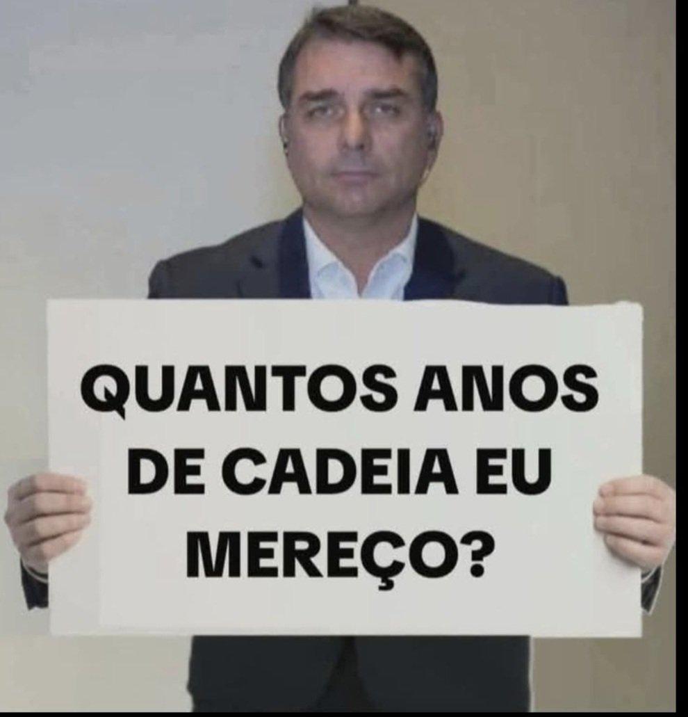 bda95485's tweet photo. @em_com Por mim esse verme pegaria uma PERPÉTUA! https://t.co/r9pO0Sojfg