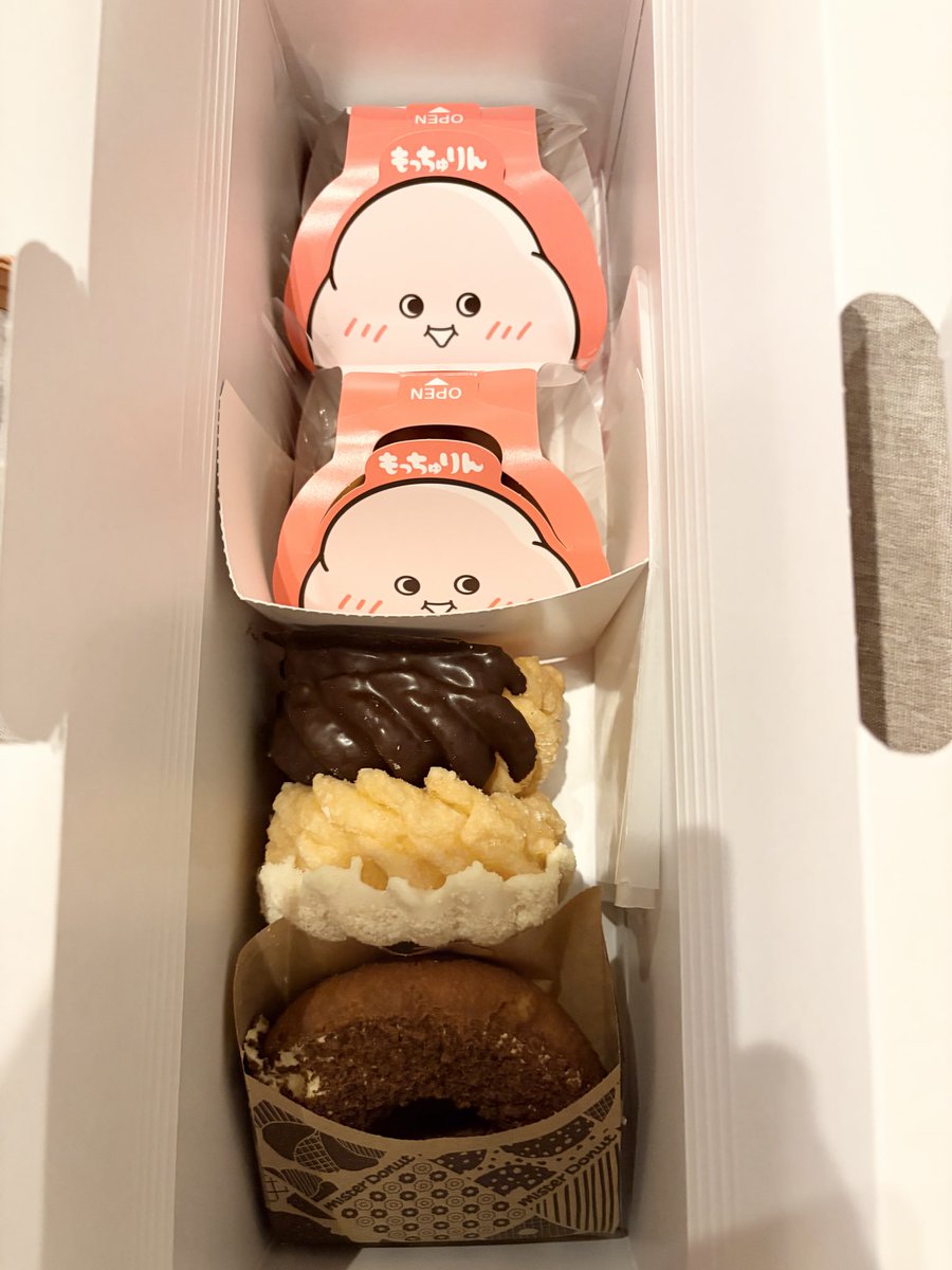 licca37's tweet photo. ウチに帰ったらいた😍旦那氏GJ https://t.co/kKGCmMaSW5