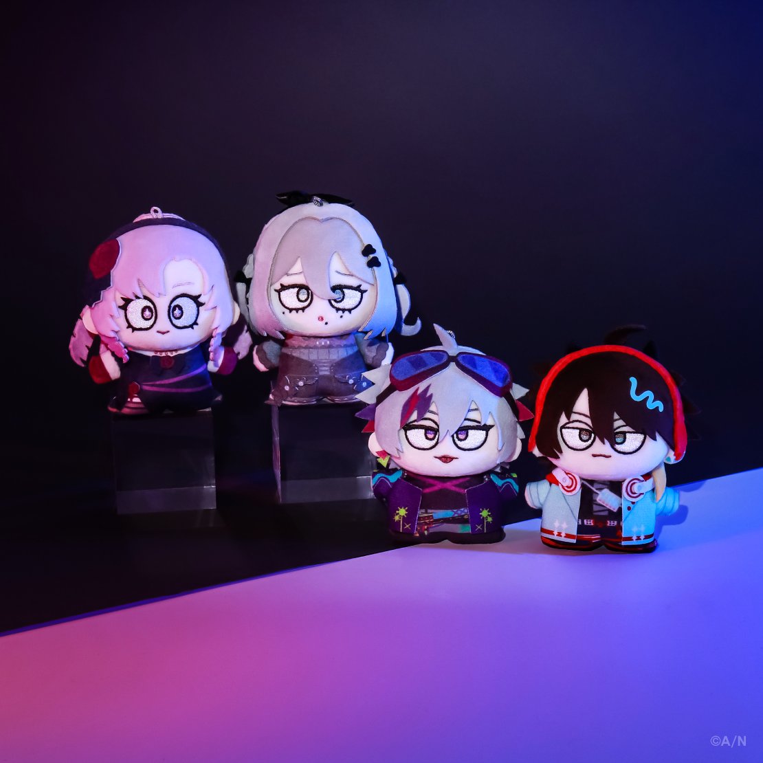 nijisanji_app's tweet photo. 【にじさんじ ぬいもーど グッズ販売中！】

「NIJISANJI Mode Select」シリーズのぬいぐるみ『にじさんじ ぬいもーど』グッズ販売中！
表情と特徴的な目がポイントです👀✨

商品ページはこちら▼
https://t.co/zq40yDEga9

#にじストア #ぬいもーど #NIJISANJI_modeselect https://t.co/KaDEw8HPbB