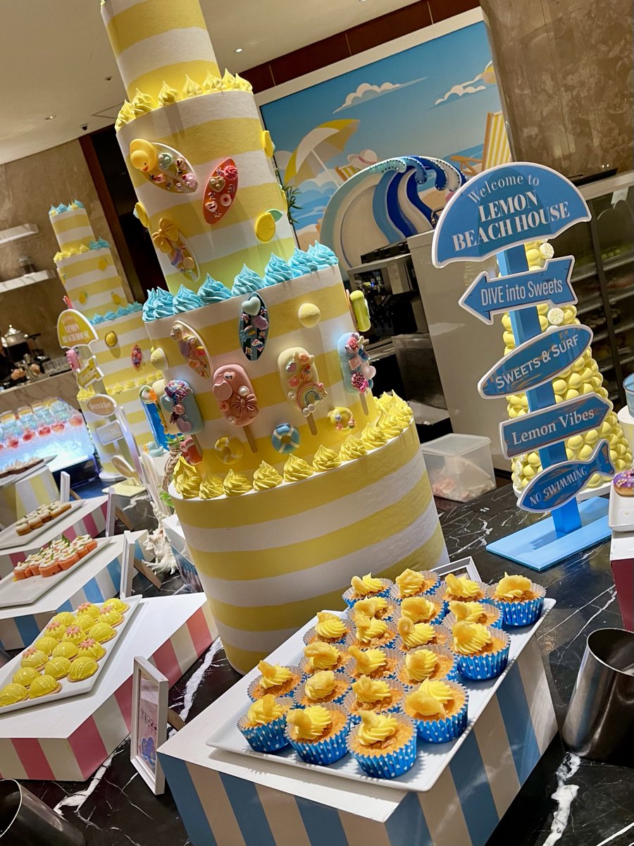 eiichi_fabris's tweet photo. ヒルトン東京マーブルラウンジのサマースイーツビュッフェ、レモンビーチハウス🍋🏖️ https://t.co/R4oYk5SRjh