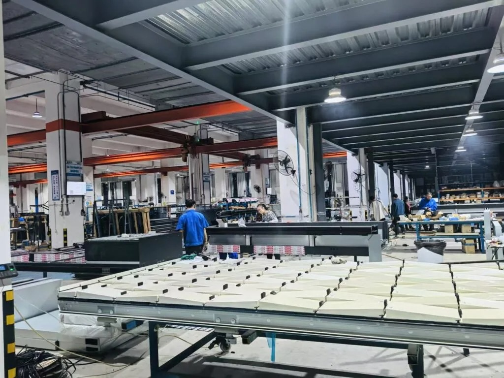 SPK_Windows's tweet photo. SPK Windows testing ensures façade reliability—material checks, in-line QC &amp; performance validation for aluminum systems 🏗️
https://t.co/05kHs3NcEt | +86 180 2509 9958
#spkwindows #facadetesting #qualitycontrol #curtainwall #glazingsystem #aluminumwindows #buildingfacade #b2b https://t.co/BAXzF5ExAt