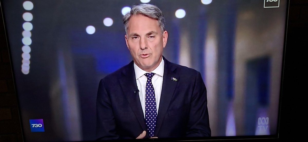 UraneJohn's tweet photo. Is there a limit to the amount of bull shit that this warmonger is willing to spew on the constituents?
His dialogue interrupted by "ums" &amp; "ahs" as he contemplates the line of BS to vomit on his audience!
Marles liar extraordinaire!
@AlboMP 
#Say_NO_to_AUKUS
@RichardMarlesMP https://t.co/BlisjveOqp
