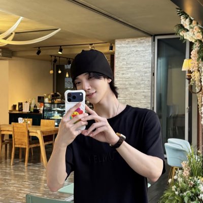 bubblekoo_'s tweet photo. #NewProfilePic https://t.co/afN1p8dMOh