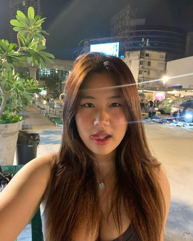 DGuerra16777's tweet photo. หน้าตาโคตรยั่ว มีแฟนแบบนี้นะผมไม่ให้ออกห้องอะ
#กดติดตามเป็นกำลังใจให้ได้ครับ #ดูฟรี #รีแจก https://t.co/eWX8Z9Hjnh