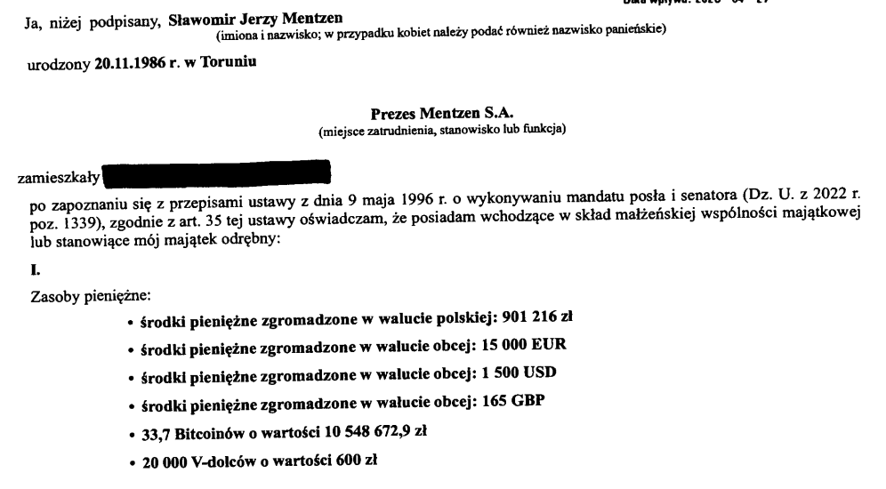 naczasienews's tweet photo. 💰Z aktualnego oświadczenia majątkowego Sławomira Mentzena, wynika, że posiada 901 216 złotych oszczędności w złotówkach oraz dodatkowo 15 000 euro, 1 500 dolarów i 165 funtów brytyjskich. 

Najcenniejszym składnikiem majątku polityka pozostaje 33,7 bitcoina wyceniane na 10 548 672,90 złotych, a do tego dochodzi jeszcze 20 000 v-dolców z gry Fortnite o wartości 600 złotych.

Źródło: Business Insider