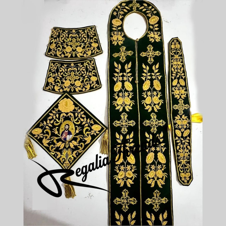 Regalia_Threads's tweet photo. Epitrachelion — Επιτραχήλιον
WhatsApp: https://t.co/3bzcDLuxEE
 https://t.co/vLCtVC7oxX
#epitrachelion #orthodoxvestments #priestvestments #liturgicalvestments #churchvestments #ecclesiastical #churchtextiles #handembroidery #byzantineembroidery #orthodoxchurch #catholicchurch https://t.co/KtH9uChbVD