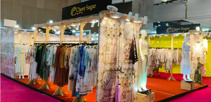 cheersagar's tweet photo. Learn Comparison Between Indian and Vietnamese Custom Clothing Manufacturers
 #retail #cloths #unitedkingdom #uruguay #spain #poland #manufacturer
https://t.co/59t6RIMFHf https://t.co/Uijl8ZB51D