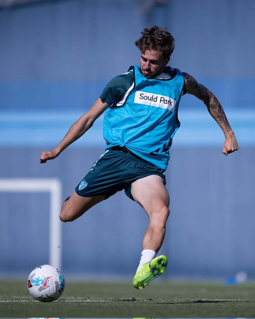 MalagaCF_en's tweet photo. Can't wait for #LasPalmasMálaga 🔜 https://t.co/I7YZr6aP7e