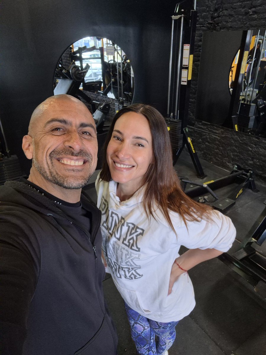 GetFitTraining7's tweet photo. 📷 02/06/26

Y un día volvió ella 😅
@cecidalta https://t.co/5frE9Q641e