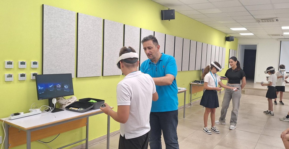 cmmicyprus's tweet photo. ⚡#EMD in My Country Wrap-up!

On 29 May, CMMI, in collaboration with the Pedagogical Institute of Cyprus, hosted a European Maritime Day (EMD) in My Country event at the Multi-functional Social Welfare and Employment Centre in Larnaca. 🌊

Through a range of engaging activities, children had the opportunity to conduct hands-on physics #experiments, discover maritime #professions, learn about #marine life and #biodiversity, and immerse themselves in the underwater world through virtual reality experiences and marine soundscapes. 🐟🪼

The event offered a fun and interactive learning experience, inspiring curiosity about the #ocean, marine #ecosystems, and the maritime sector. It was a rewarding and memorable day for both the participating schools and the organising teams. ⛵

💡 EMD in My Country events are held across #Europe to promote ocean literacy, encourage #sustainable practices, and raise awareness of the vital role our oceans and seas play in our daily lives, with a special focus on engaging and inspiring young people.

#EuropeanMaritimeDay #EMDInMyCountry #OceanLiteracy #MarineEducation #BlueEconomy #CMMI #MaritimeAwareness